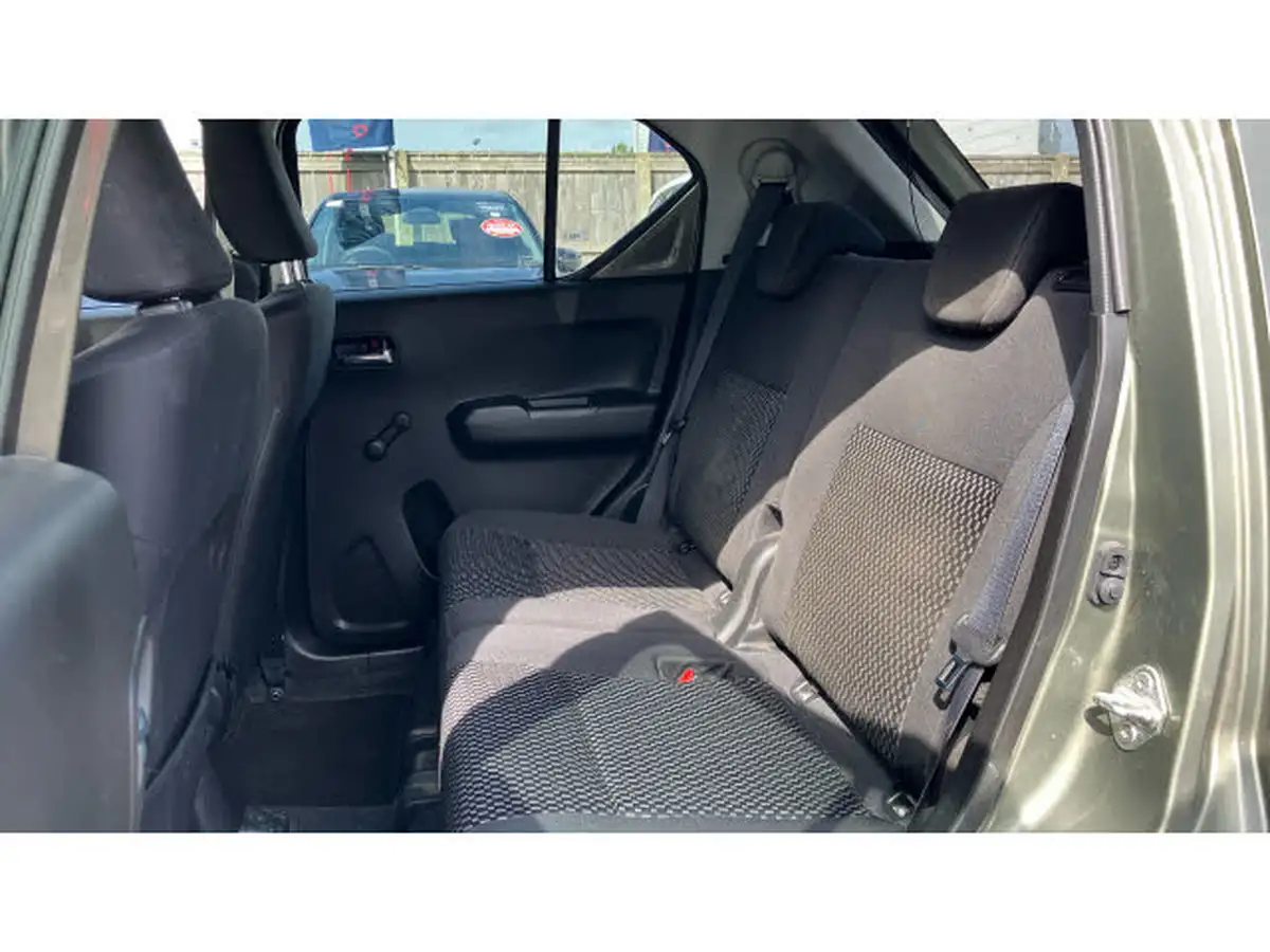 2021-suzuki-ignis-12-dualjet-sz-t-big-15