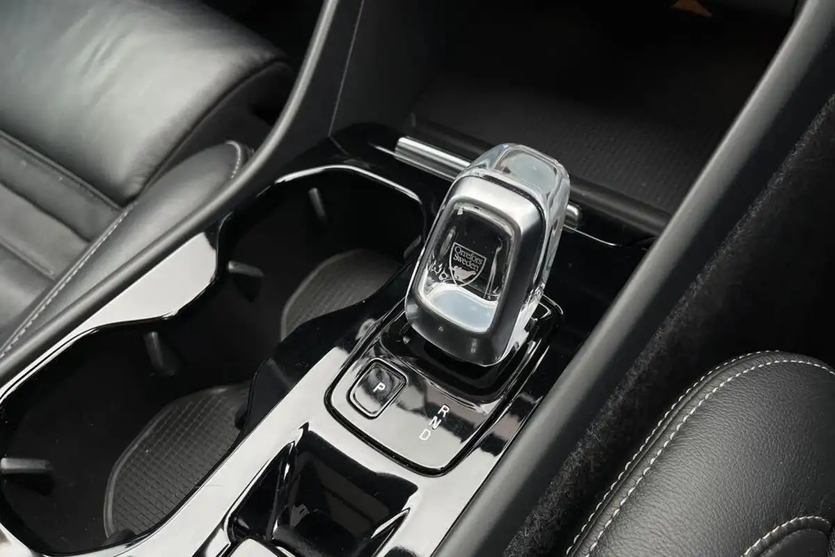 2022-volvo-xc40-15-t5-inscription-pro-big-22