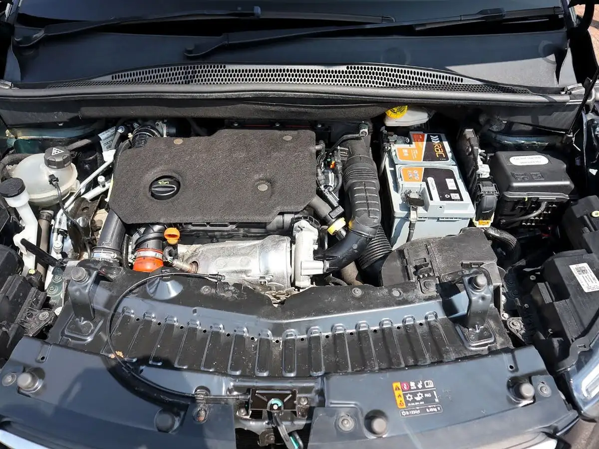 2019-vauxhall-crossland-x-15-tech-line-nav-big-7