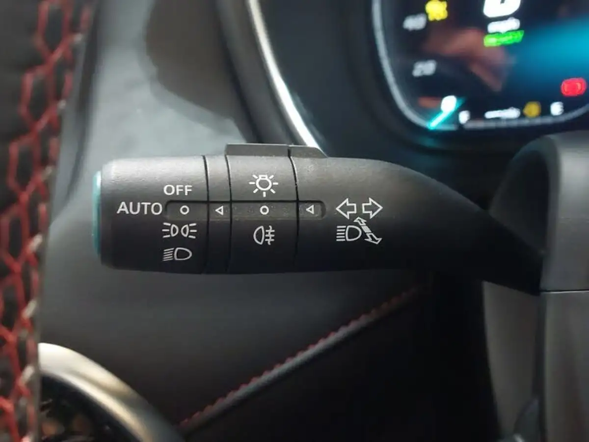 2024-mg-hs-15t-gdi-se-258ps-plug-in-hybrid-1490cc-auto-big-14
