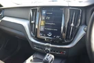 2017-volvo-xc60-20td-d4-momentum-geartronic-small-17
