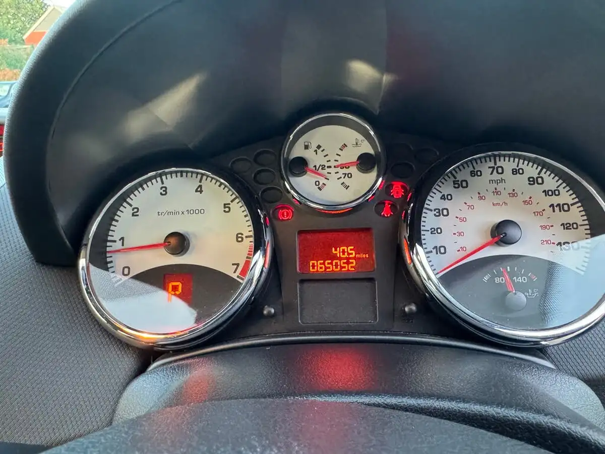 2009-peugeot-207-16-sport-5d-tiptronic-09-big-11