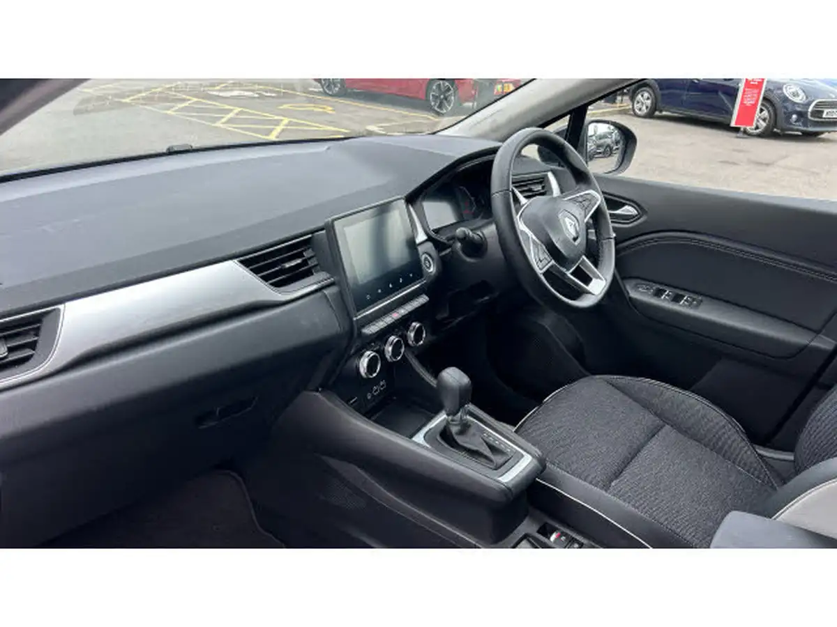 2024-renault-captur-16-techno-145ps-full-big-8