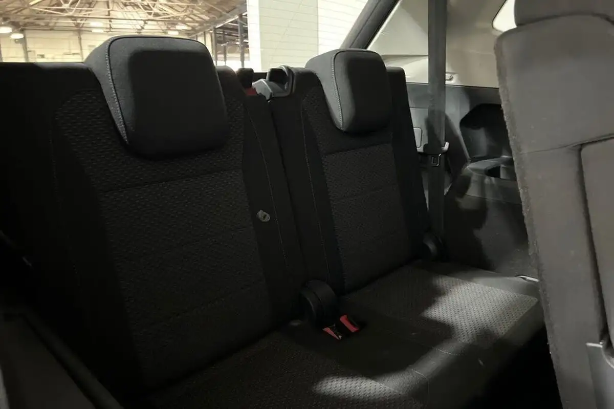 2021-volkswagen-tiguan-allspace-15-tsi-match-big-14