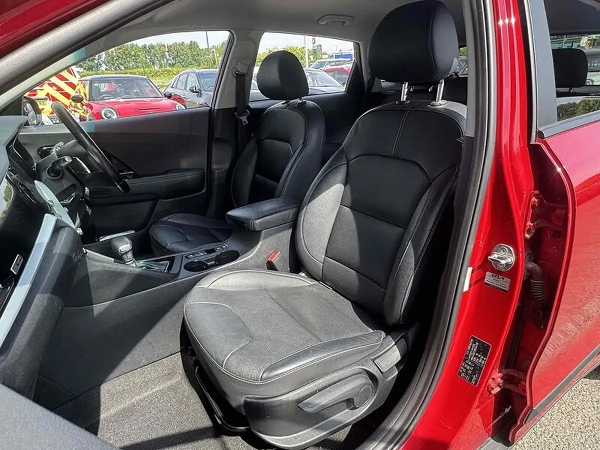 2022-kia-niro-16-gdi-3-156kwh-big-27