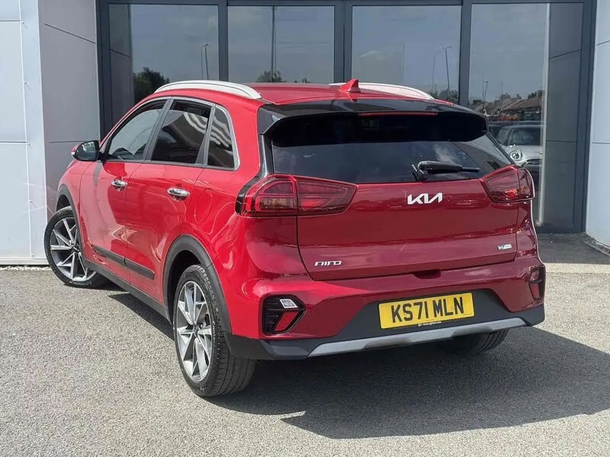 2022-kia-niro-16-gdi-3-156kwh-big-1