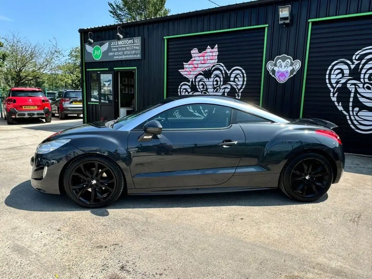 2012-peugeot-rcz-16-gt-156bhp-big-1