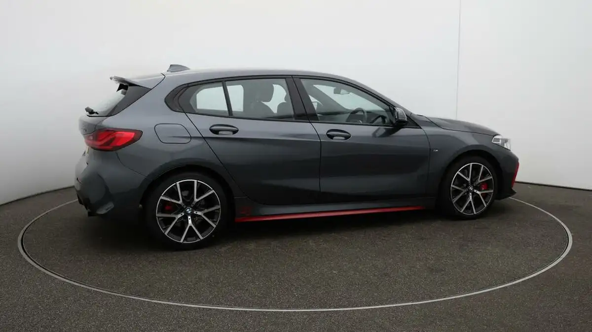 2021-bmw-1-series-20-128ti-lcp-big-42