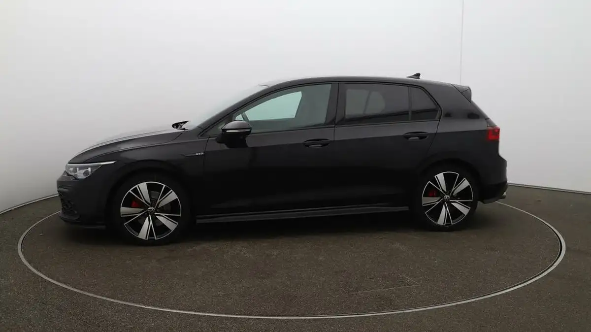2022-volkswagen-golf-20tdi-gtd-big-4