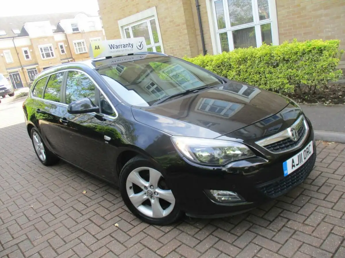 2011-vauxhall-astra-16-sri-vvt-16v-115ps-estate-5d-auto-big-2