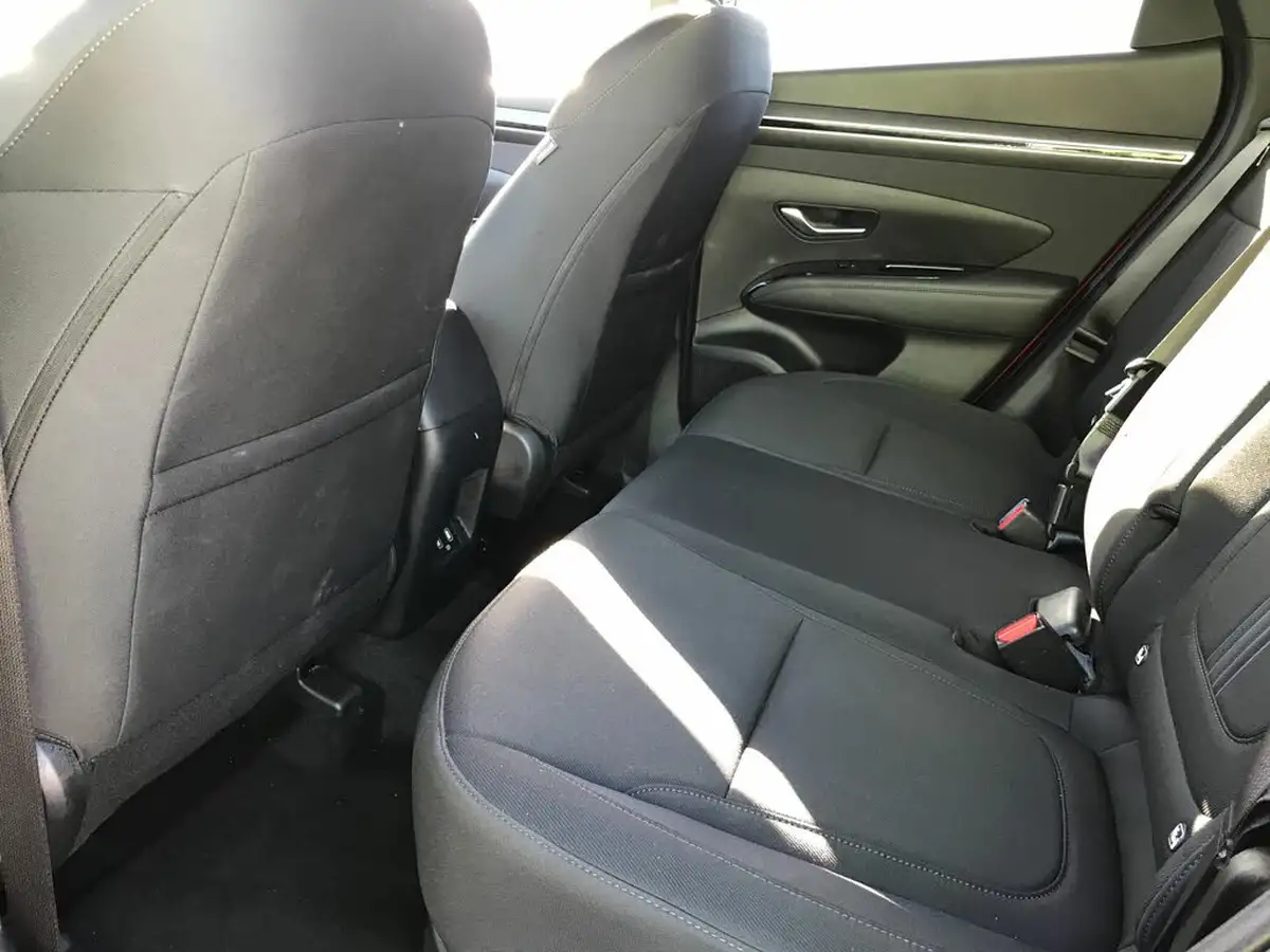 2023-hyundai-tucson-16-t-gdi-se-connect-230ps-hybrid-auto-big-10