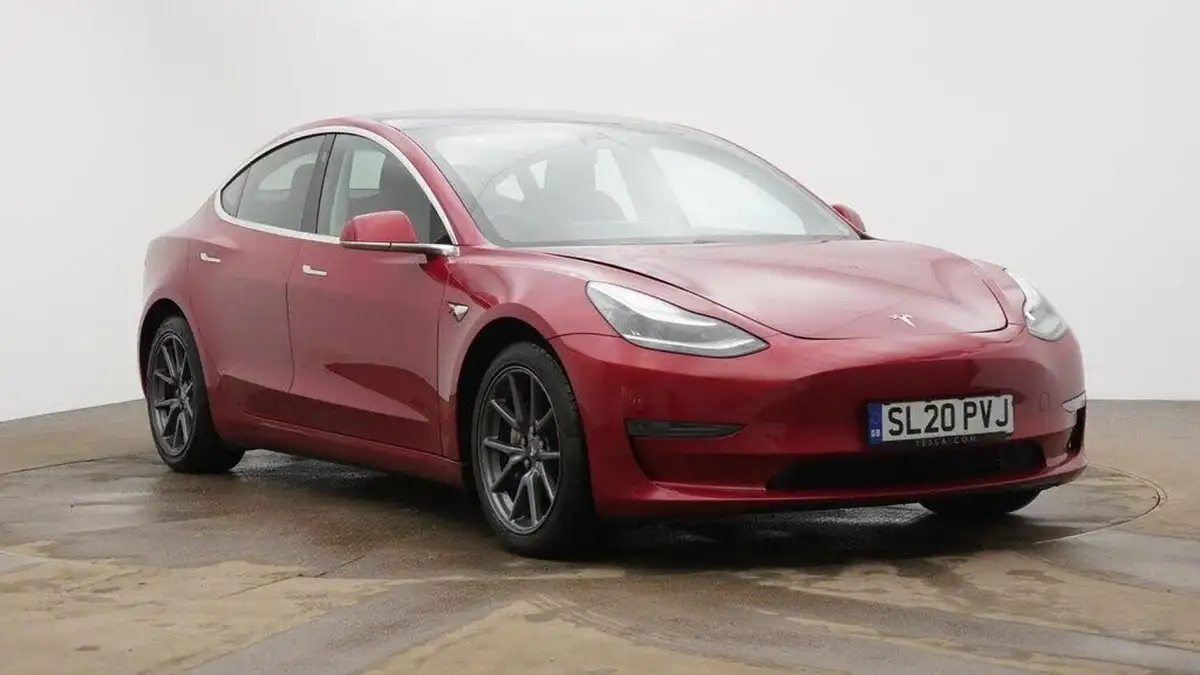 2020-tesla-model-3-e-long-range-big-0
