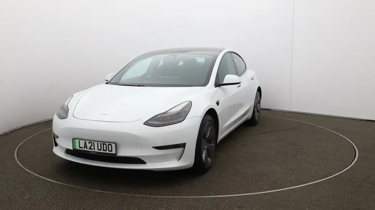 2021-tesla-model-3-e-long-range-4x4-big-28