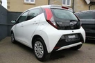 2022-toyota-aygo-10-vvt-i-x-play-small-11