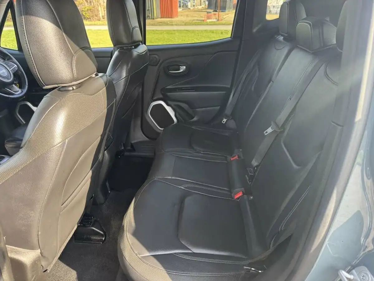 2015-jeep-renegade-16-multijet-ii-limited-ss-big-23