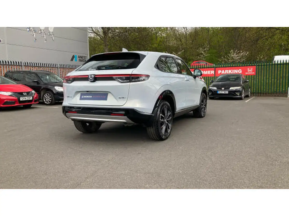 2023-honda-hr-v-15-i-mmd-advance-big-38
