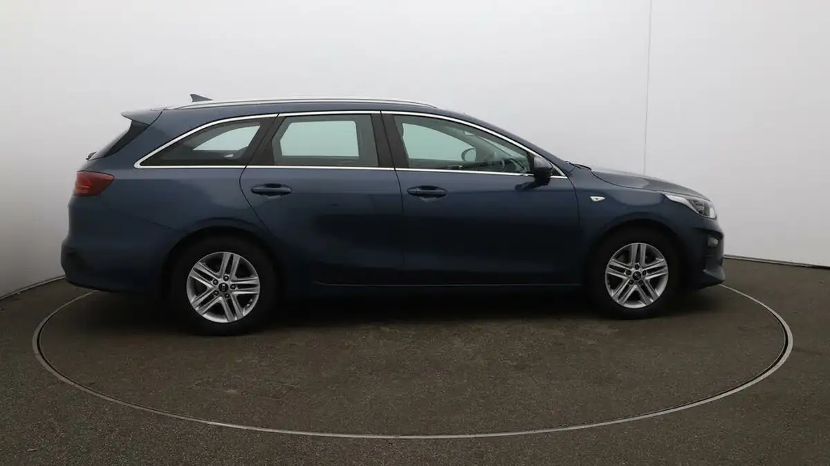 2021-kia-ceed-16crdi-2-134bhp-48v-mhev-sportswagon-big-41