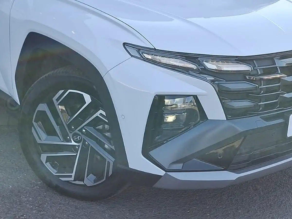 2024-hyundai-tucson-16-t-gdi-ultimate-252ps-phev-auto-big-8