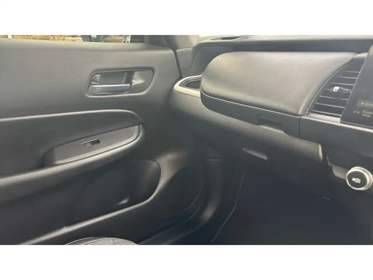 2023-honda-jazz-15-i-mmd-sr-big-26