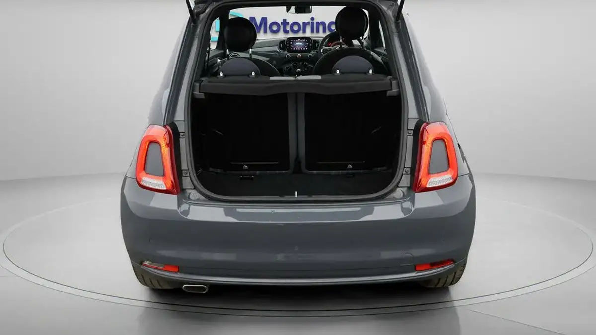 2021-fiat-500-10-lounge-big-16