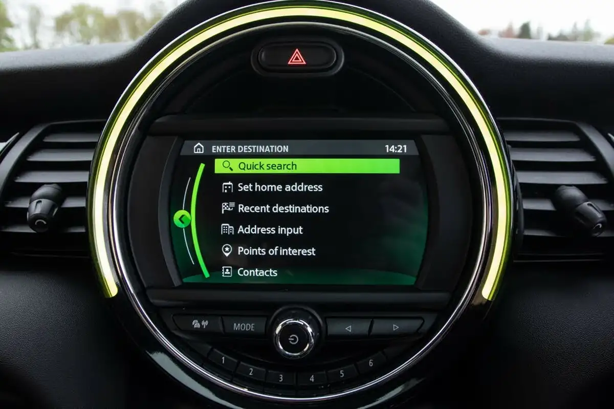 2019-mini-cooper-20-cooper-s-exclusive-189bhp-nav-hatchback-3d-big-26