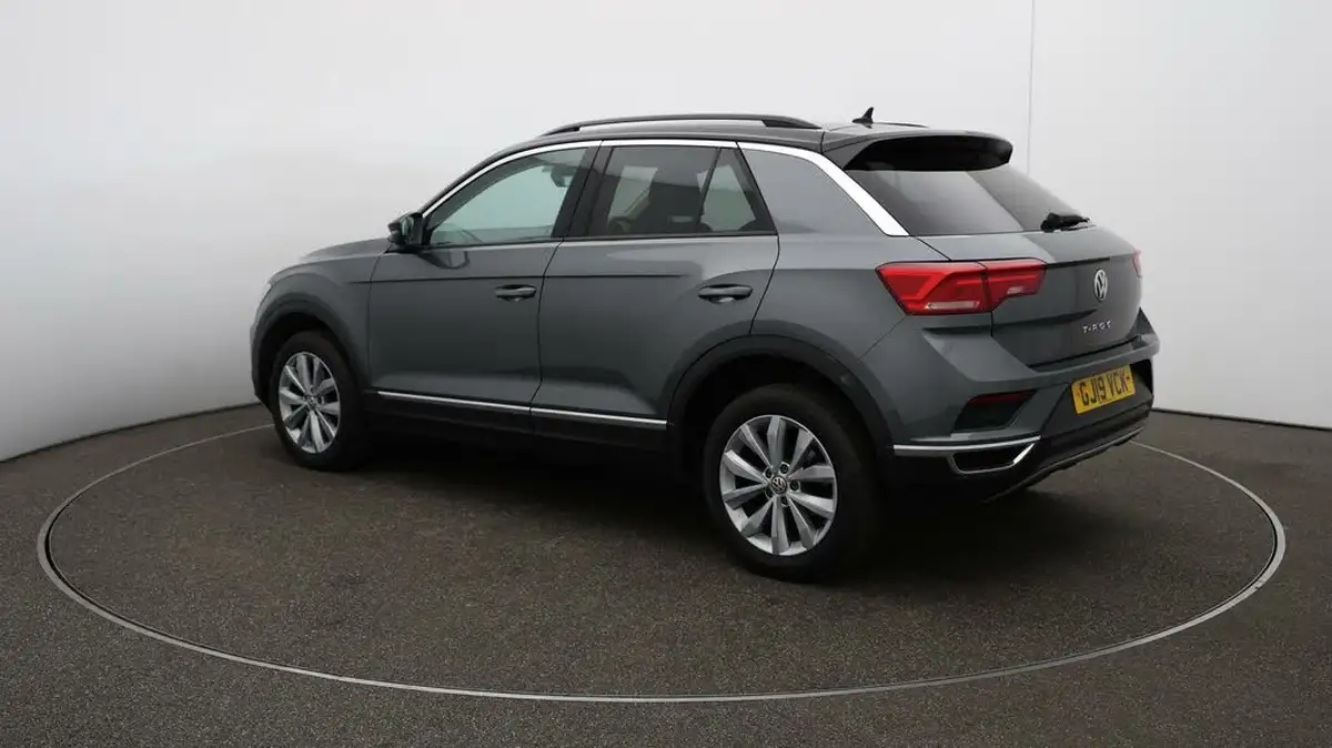 2019-volkswagen-t-roc-15-tsi-design-dsg-big-55