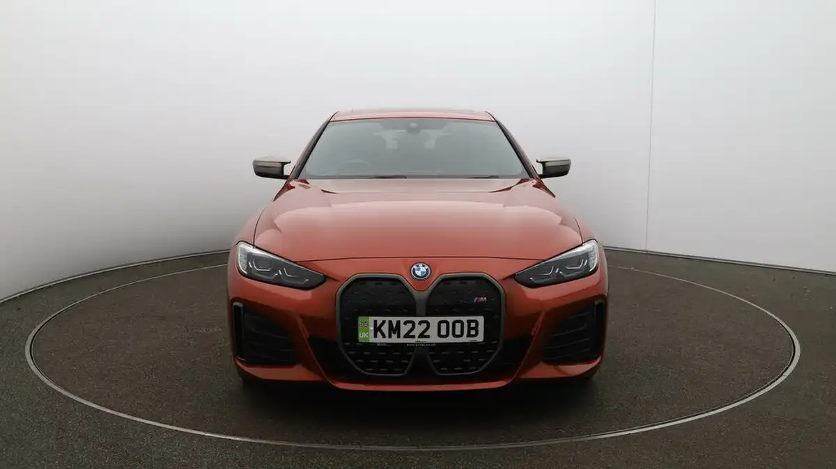 2022-bmw-i4-e-m50-big-2
