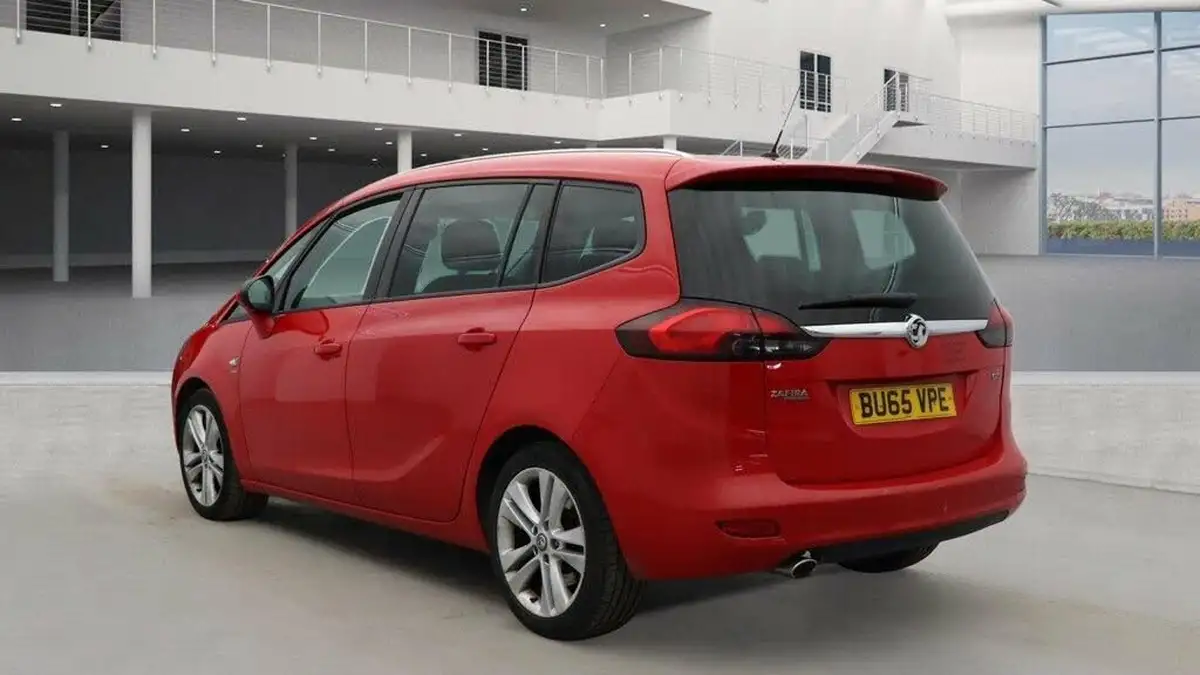 2015-vauxhall-zafira-tourer-20cdti-sri-170ps-auto-big-6