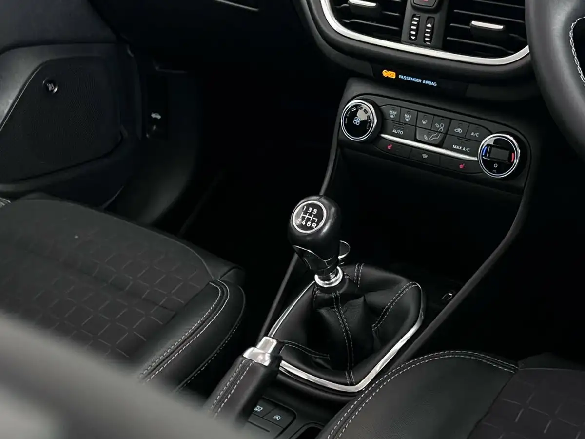 2019-ford-fiesta-10t-active-x-125ps-big-30
