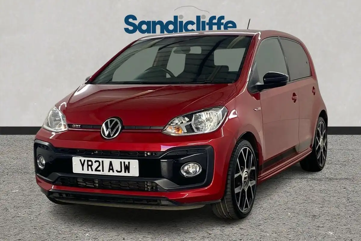 2021-volkswagen-up-10-gti-5d-big-7