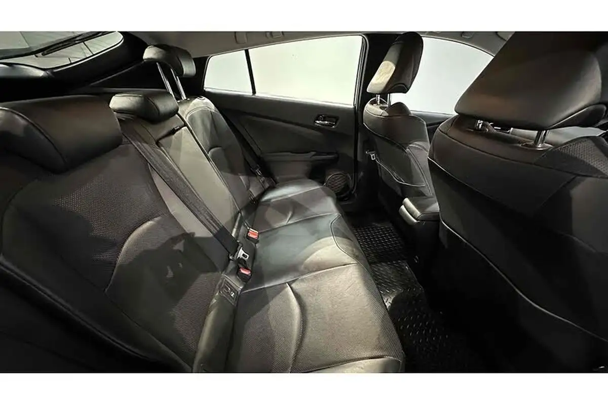2020-toyota-prius-18-vvt-i-excel-cvt-big-23