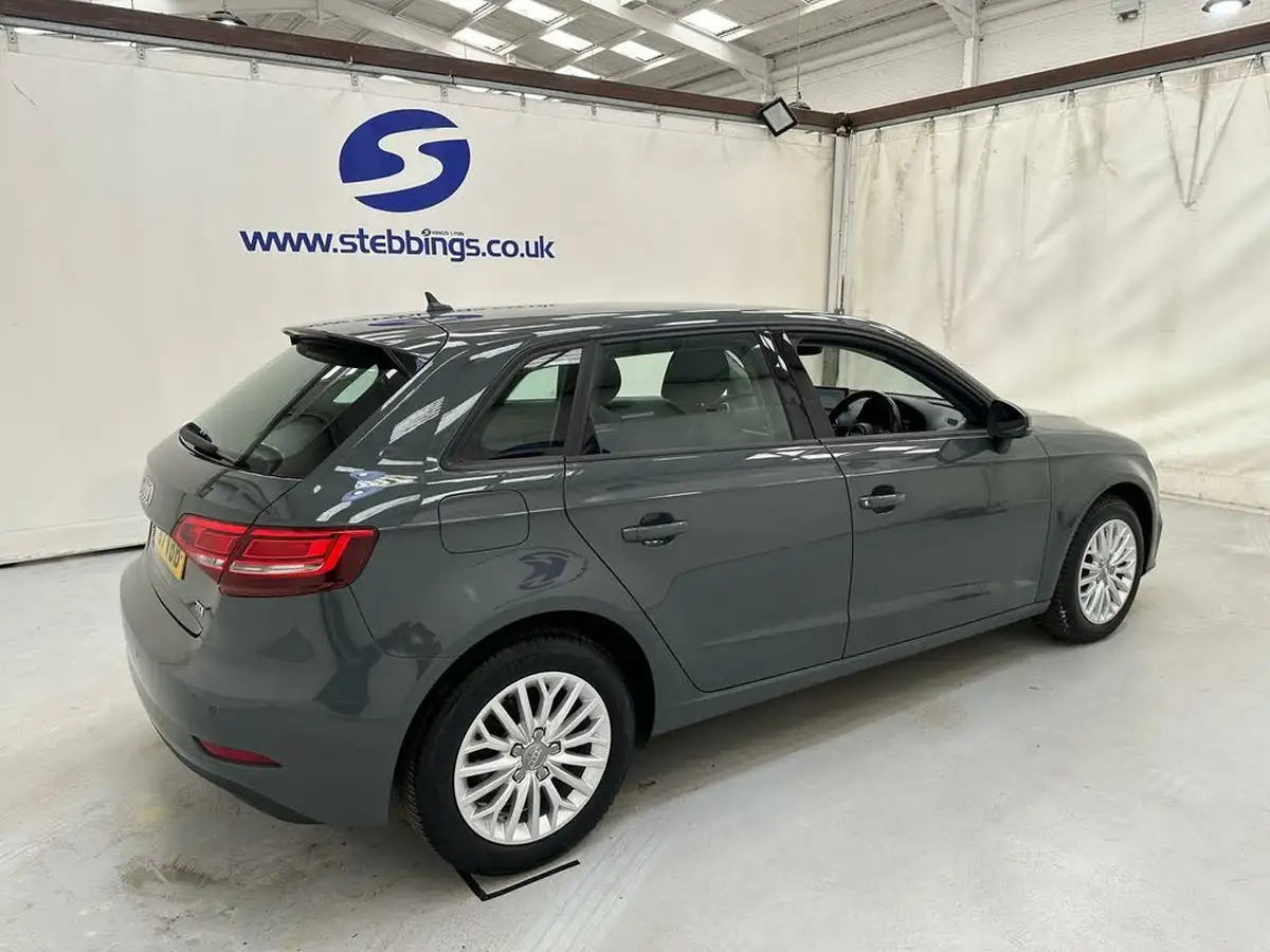 2017-audi-a3-16tdi-se-technik-116ps-sportback-5d-s-tronic-big-5