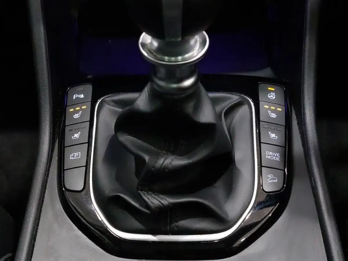 2022-hyundai-tucson-16-t-gdi-ultimate-150ps-big-17