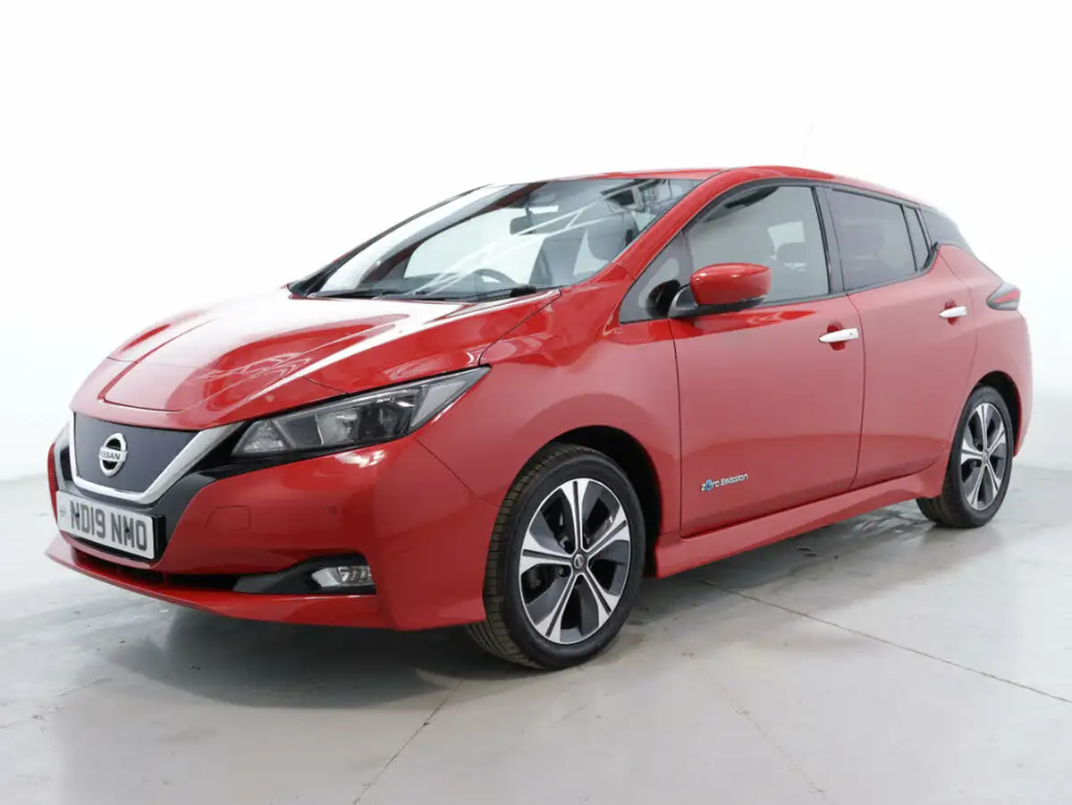 2019-nissan-leaf-e-n-connecta-big-2