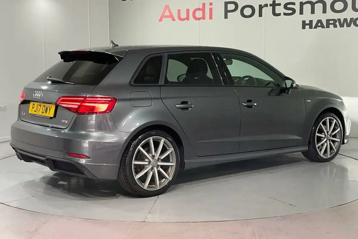 2017-audi-a3-14-tfsi-black-edition-sportback-5d-big-10