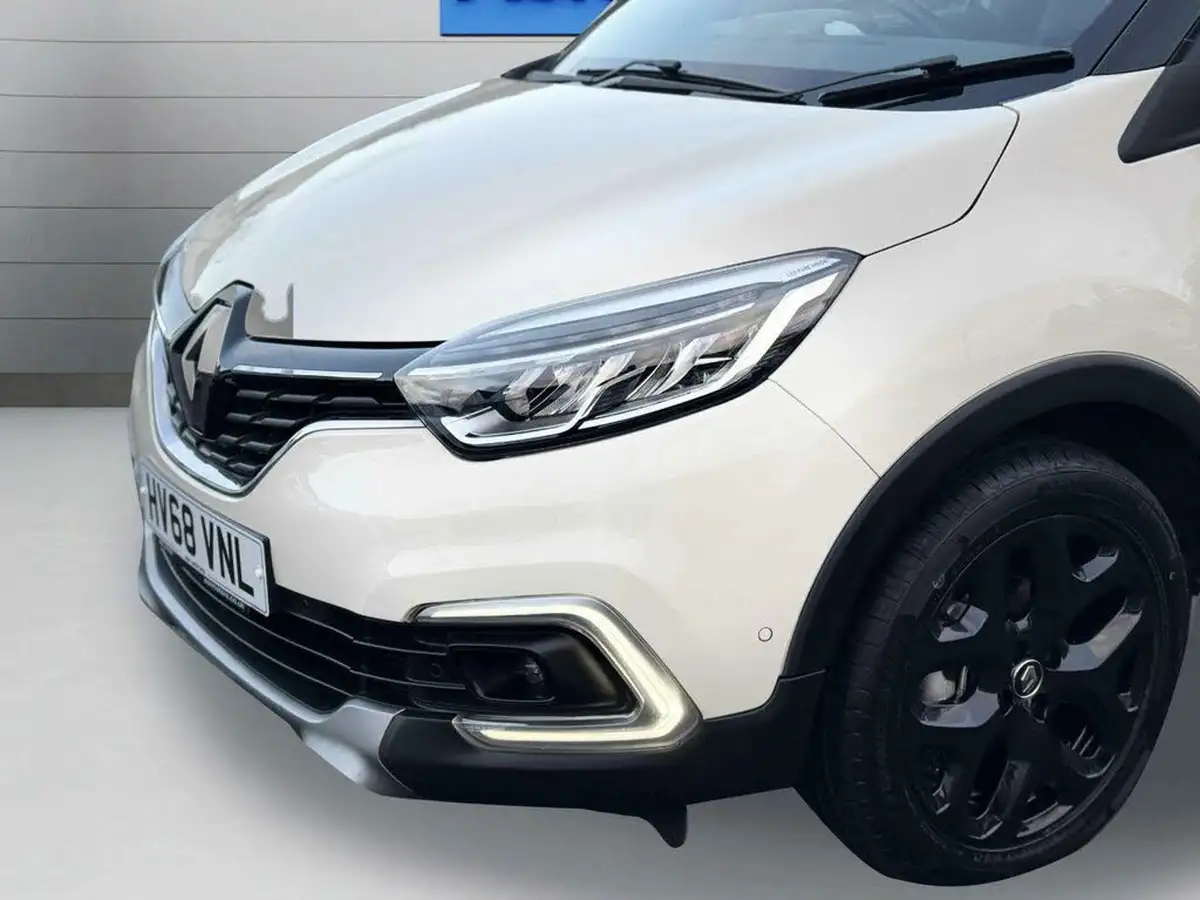 2018-renault-captur-09-tce-gt-line-big-27