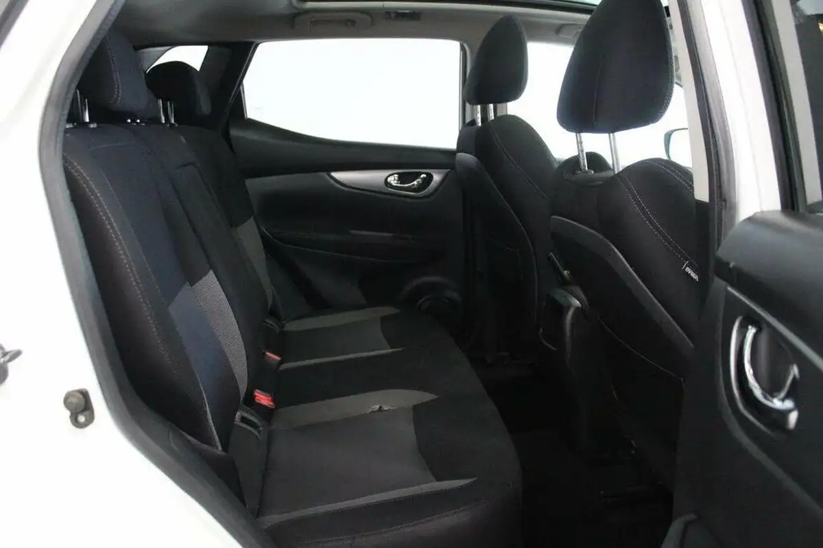2017-nissan-qashqai-15dci-n-connecta-big-51