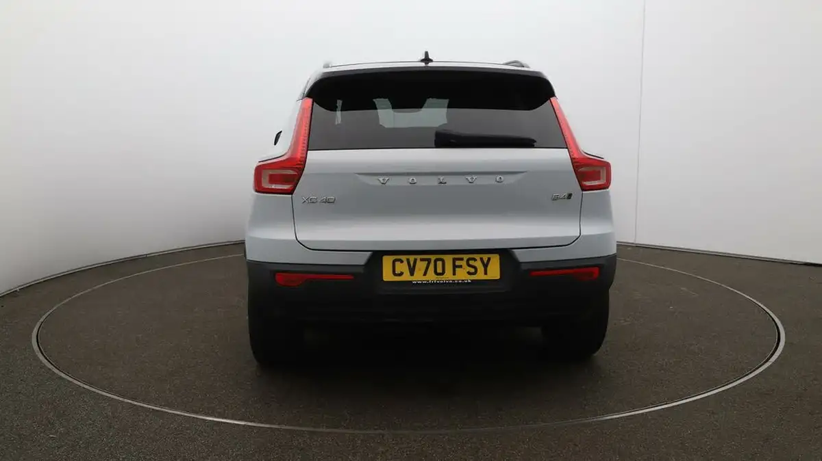 2020-volvo-xc40-20-b4-r-design-awd-big-49