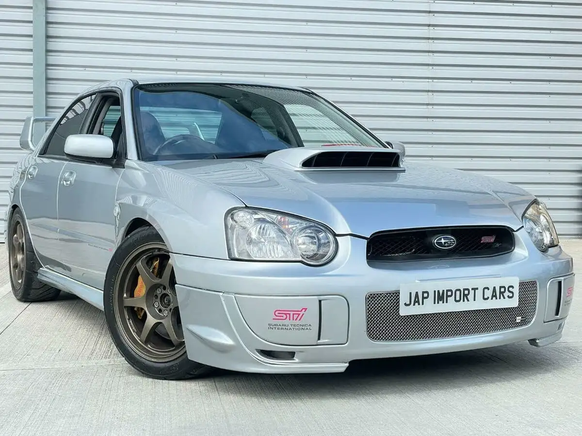 2003-subaru-impreza-20-wrx-turbo-saloon-4d-big-0