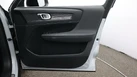 2020-volvo-xc40-20-b4-r-design-awd-small-15