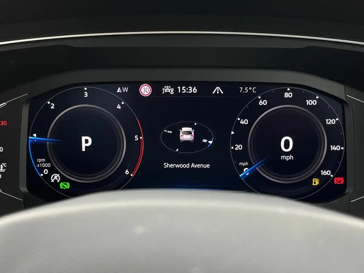 2022-volkswagen-tiguan-20tdi-elegance-150ps-big-13