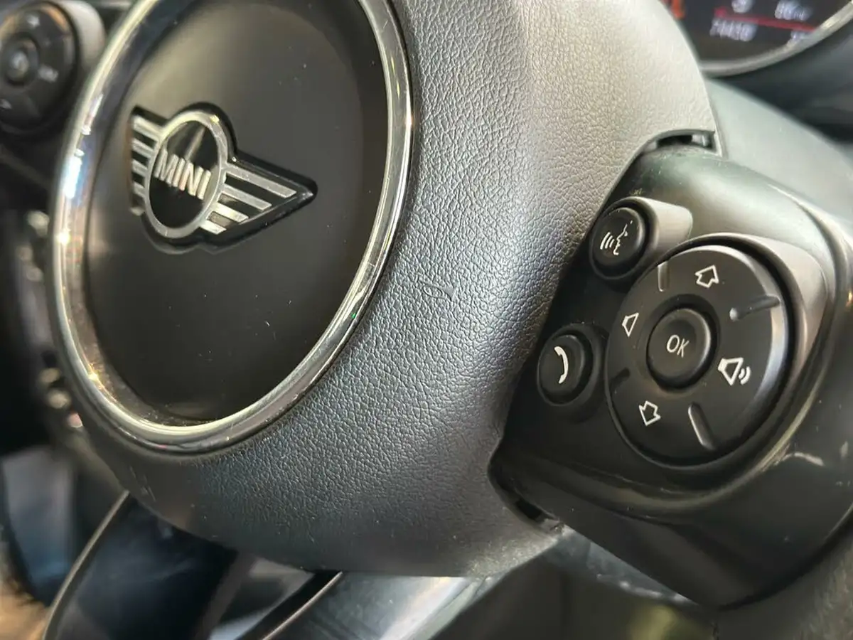 2018-mini-clubman-15-cooper-auto-big-18