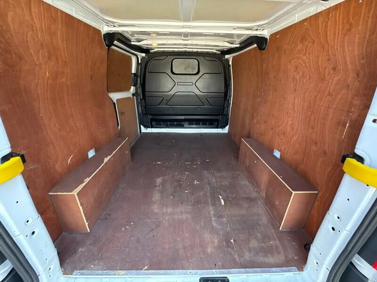 2022-ford-transit-custom-20tdci-280-l1h1-leader-105pseu6dt-panel-van-big-7
