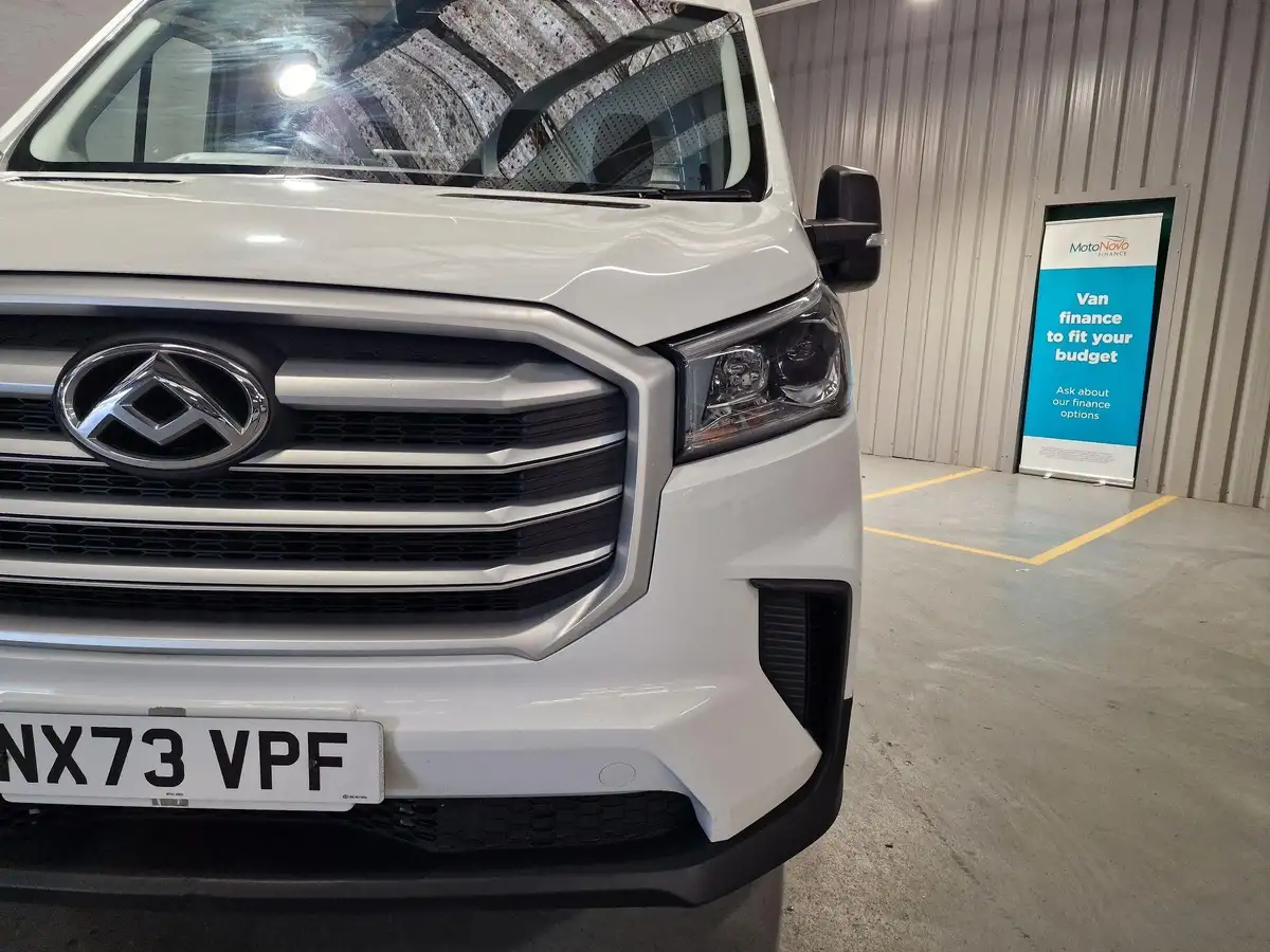 2023-maxus-deliver-9-big-9