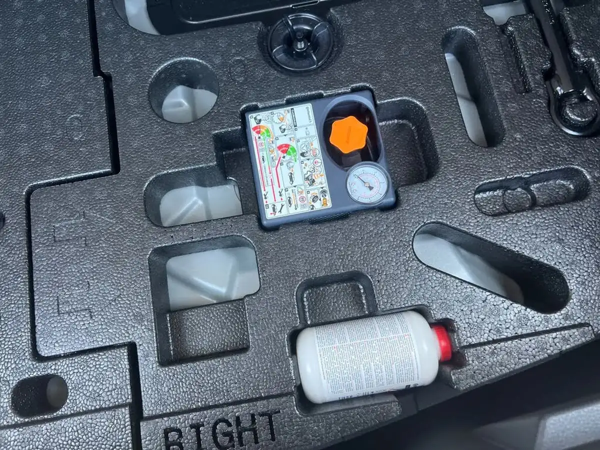 2024-nissan-juke-16-hybrid-n-connecta-big-18
