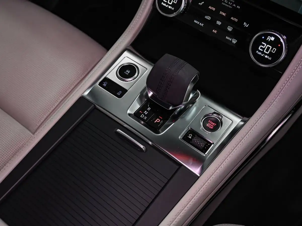 2022-jaguar-f-pace-20-d200-r-dynamic-s-big-9