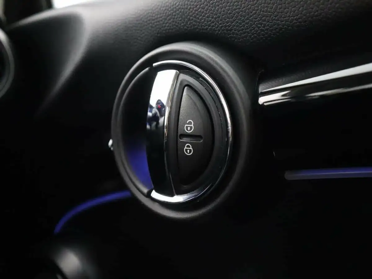 2021-mini-cooper-e-cooper-s-1-big-23