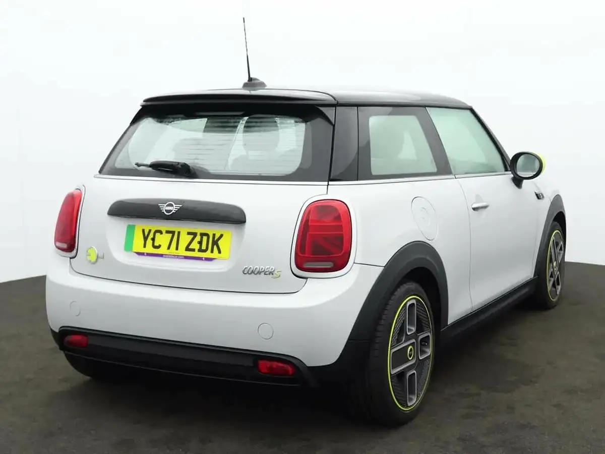 2021-mini-cooper-e-cooper-s-1-big-4