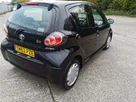 2012-toyota-aygo-10-aygo-ice-vvt-i-5d-small-5