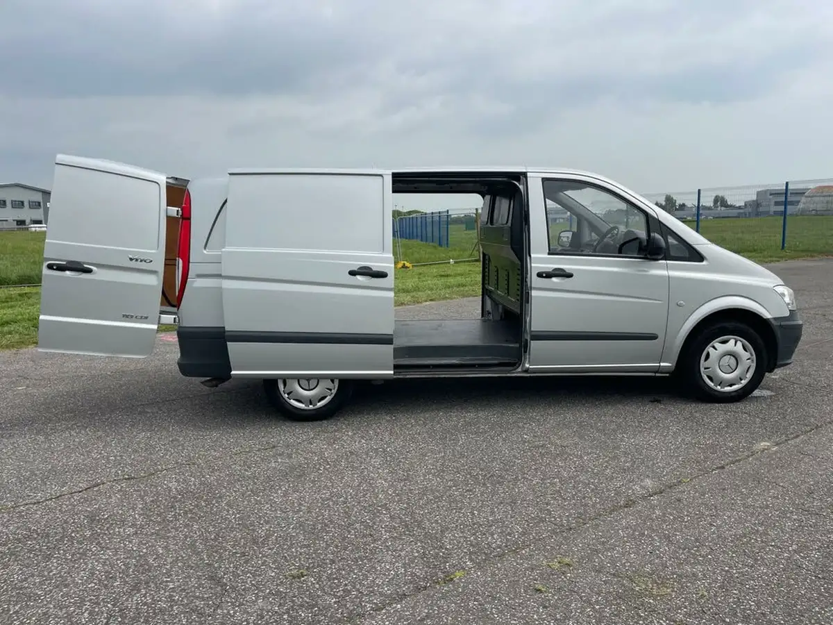 2014-mercedes-benz-vito-21td-113cdi-21cdi-panel-compact-big-11